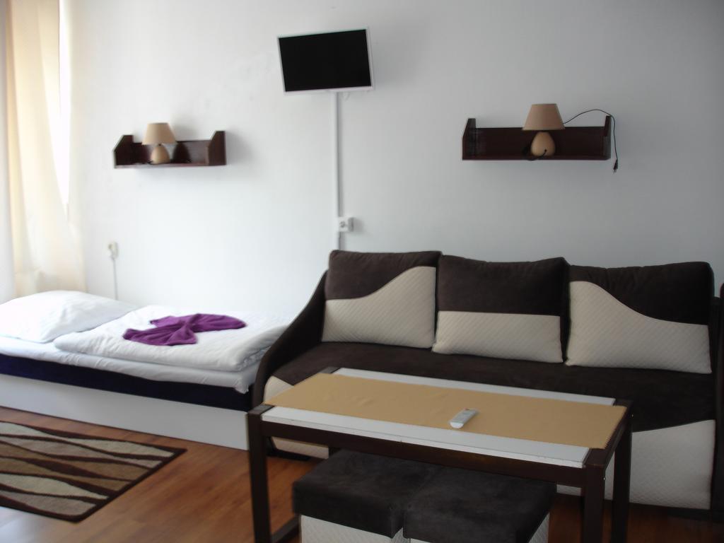 Hotel Gula Batizovce Exteriér fotografie