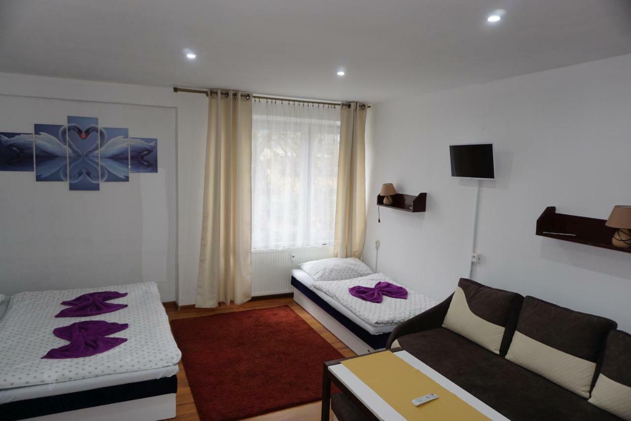 Hotel Gula Batizovce Exteriér fotografie